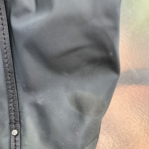 TUMI TRAVEL BAG - Picture 11 of 12